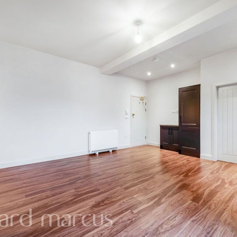 Leslie Park Road - Photo 1