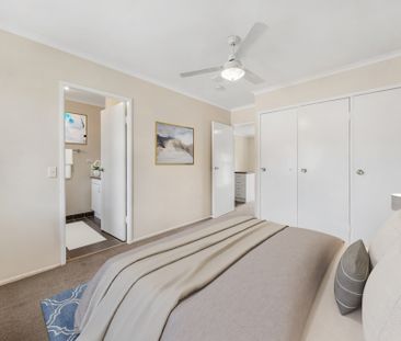 Charming One-bedroom apartment in the heart of Coorparoo - Photo 2