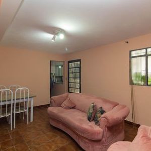 Casa para alugar com 260m², 5 quartos e 2 vagas - Foto 1