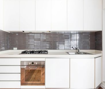 Unfurnished three bedroom terrace - Photo 3