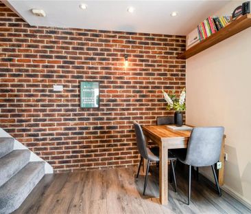 2 bedroom end of terrace house to rent - Photo 6