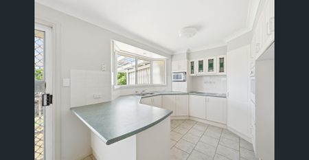 QUALITY LIVING IN EMERALD DOWNS - 9 MONTH LEASE ONLY! - Photo 5