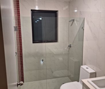 Kogarah - Photo 2