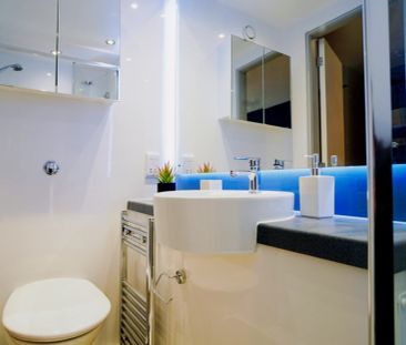 Classic Ensuite - Photo 3