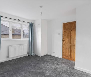 3 bedroom end of terrace house to rent - Photo 6