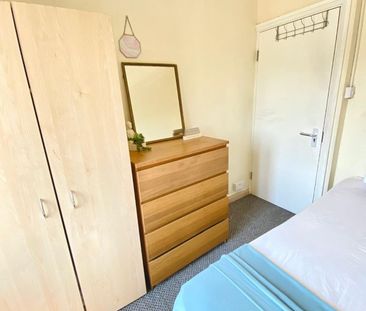 Room in a Shared House, Harrow Road, HA9 - Photo 2