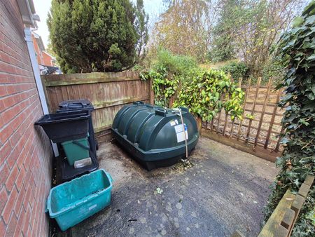 Llwyn Perthi, Arddleen, Llanymynech - Photo 4