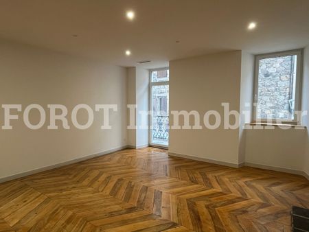 Location Appartement 3 pièces 69m² LE CHEYLARD 07160 - Photo 5