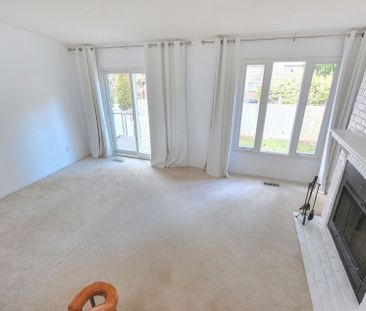 For Lease - 976 Raintree Lane, Mississauga, Ontario - Photo 2