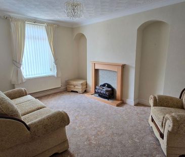 2 bedroom semi-detached house to rent - Photo 2