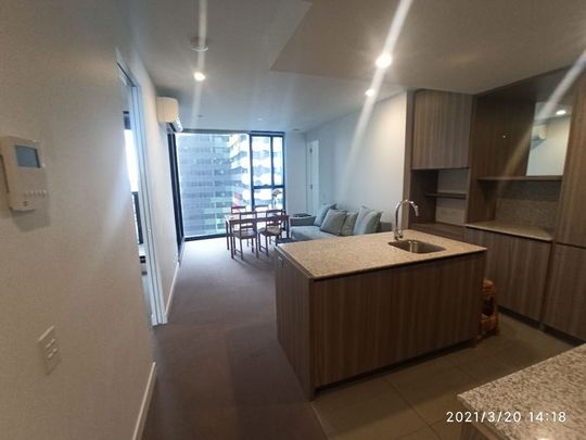 Fully Furnished 2 Beds 1 Bath with Breathtaking View - Photo 1
