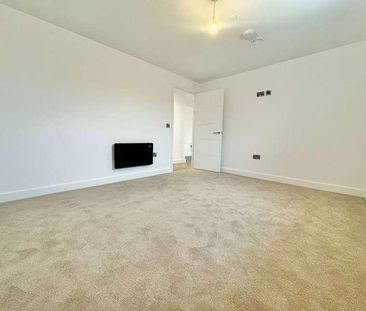 Ariel House, Sheldon, Birmingham, B26 - Photo 4