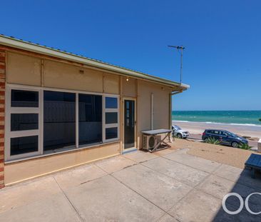 Open the Door To Iconic Beachside Living - Photo 5
