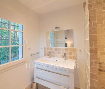 Maison à louer Mougins, Cote d'Azur, France6 500 EUR / Mois - Photo 1