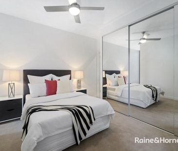 Luxury Bright North-Facing Apartment - Photo 4