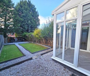 3 bedroom terraced house to rent - Photo 4