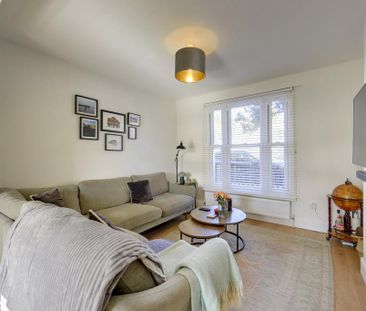 2 bedroom terraced house to rent - Photo 3