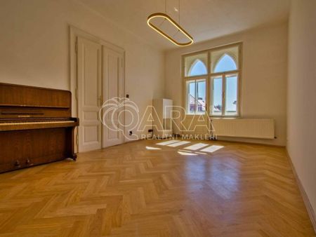 Pronájem bytu 2+kk 44 m2 - Fotografie 4
