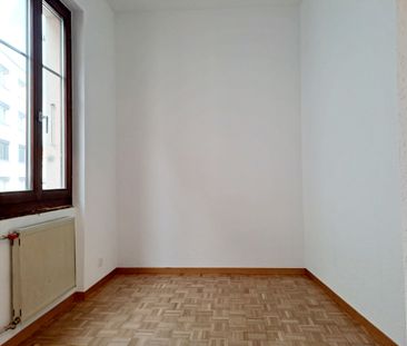 YVERDON 10, Appartement de 4.5 pièces entièrement rénové - Foto 5