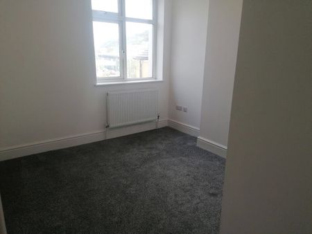 Farrar Road, Bangor, Gwynedd, LL57 - Photo 2