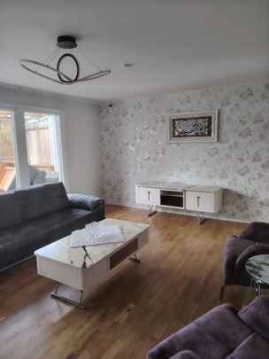 5:a Radhus i Kungsängen - Photo 1