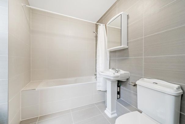 Moscow Road, Bayswater W2 - Photo 1