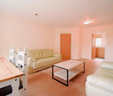 2 Bedroom 2 Bathroom - Photo 5