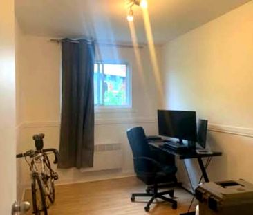 🏠 4½ – 3e étage | Internet & parking inclus | Parc Maizerets – Limo... - Photo 2