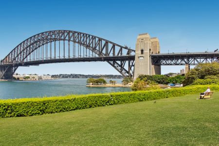 Available Now - Put Your Bubbles on Chill For New Year's Eve - Photo 5