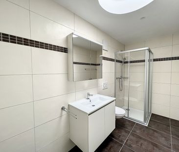 3 ½ PIÈCES LUMINEUX - En attique ! - Photo 6