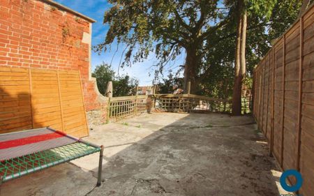 Unfurnished room to rent in Montpelier! Available Now! - Photo 3