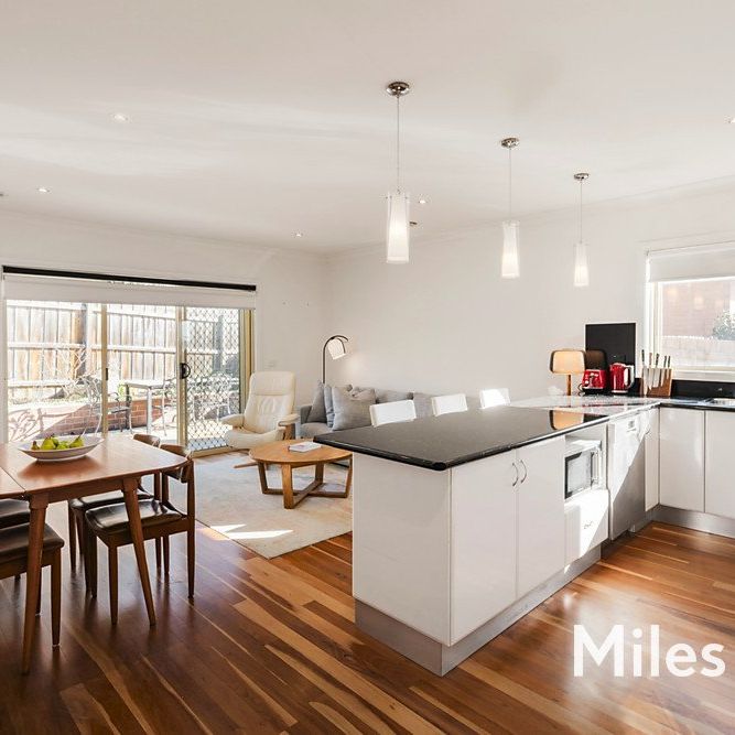 1A Joules Court, Macleod - Photo 1