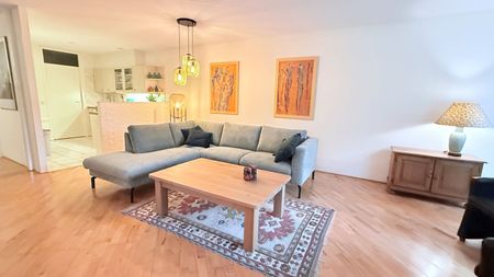 Appartement te huur: Zonnelaan 2-A 1217 NG Hilversum - Photo 3