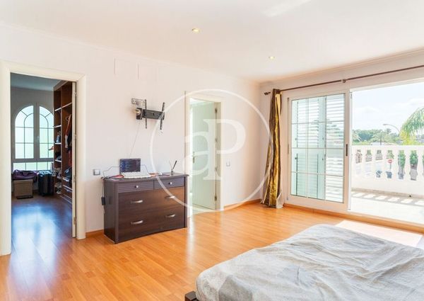 4 bedroom luxury Villa for rent in L'Eliana, Spain