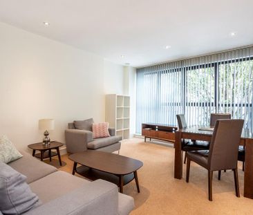 2 bedroom flat to rent - Photo 3