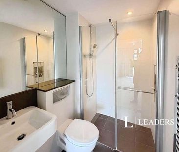 Atlantic Heights, Suez Way, Brighton, BN2 - Photo 3