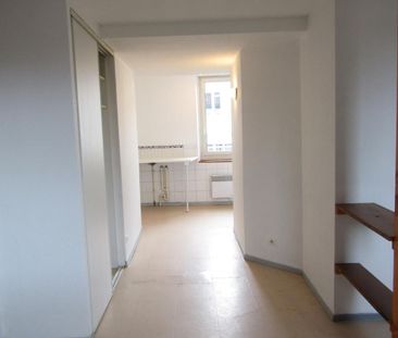 Location Appartement 3 pièces 45m² BRIATEXTE 81390 - Photo 5