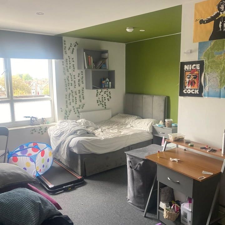 Studio Flat, Straits Parade, BS16 - Photo 1