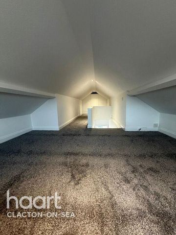 3 bedroom chalet to rent - Photo 4