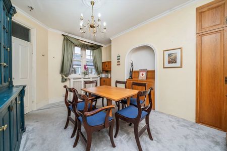 Hammersmith Road, W14 8QG, London - Photo 4