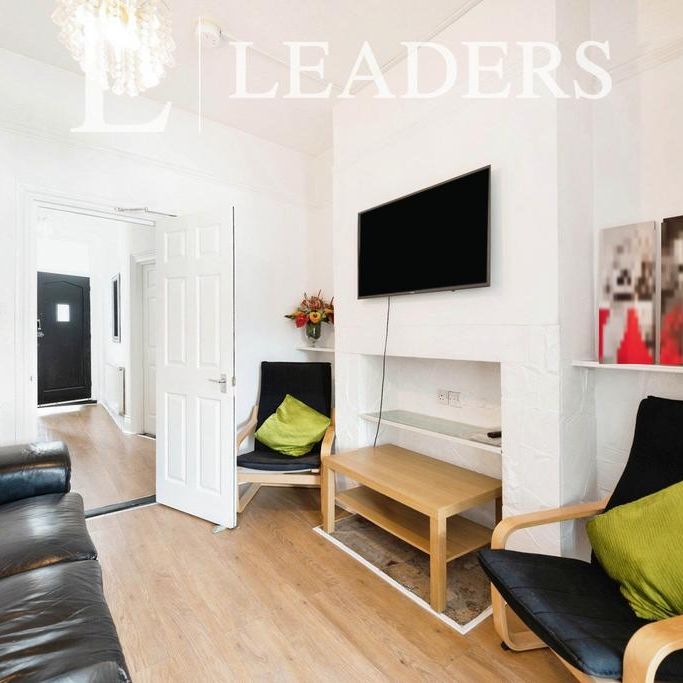 5 bedroom terraced house to rent - Photo 1