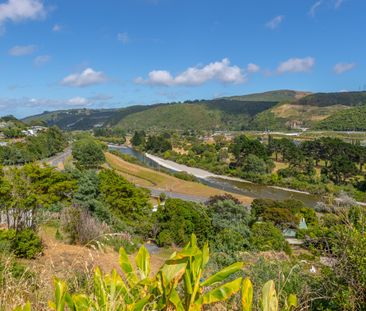 STOKES VALLEY LIVING - Photo 5