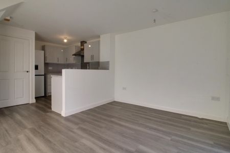 Stratford House Road, Birmingham, B5 - Photo 3