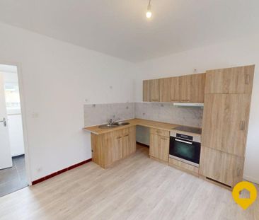 Location Appartement 2 pièces 77m² STIRING WENDEL 57350 - Photo 4