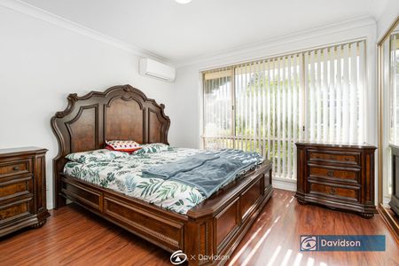 Spacious Four-Bedroom Family Home with Generous Front & Rear Yards! - Photo 3