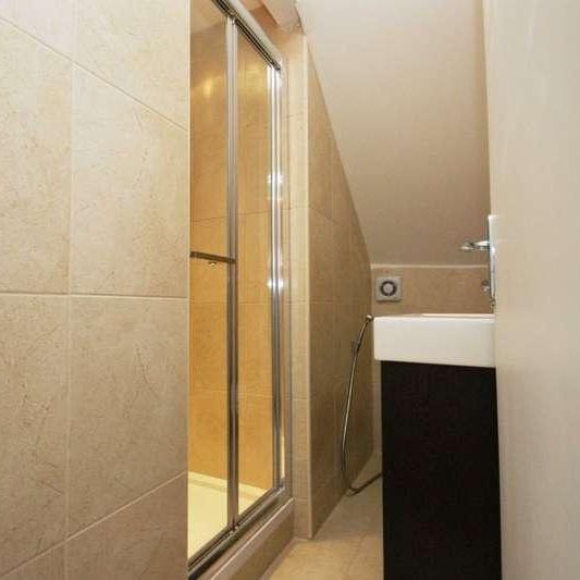 Old Oak Common Lane, Acton, W3 - Photo 1