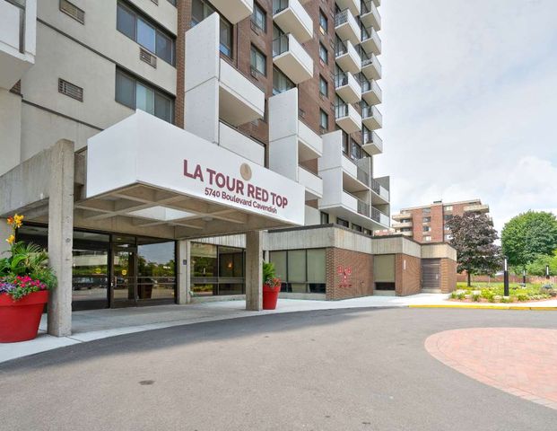 2 Bedroom Available At 5740 Cavendish Boulevard, Côte Saint-Luc - 5740 Cavendish Boulevard, Côte-Saint-Luc - Photo 1