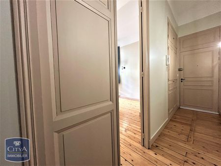 Location Appartement 1 pièce 39m² MONTAUBAN 82000 - Photo 4