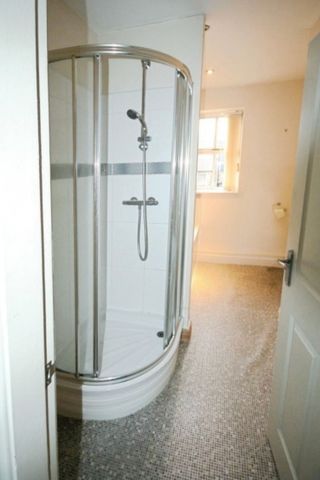 2 bedroom Flat To Let Total Size: 936 SQ FT - Photo 2