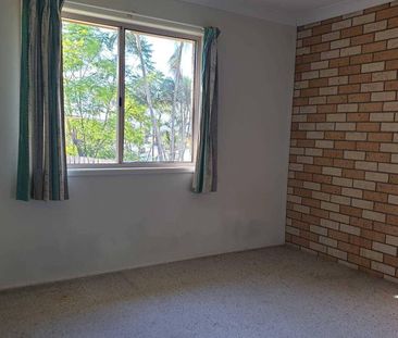 3 Bedroom Unit Close to Town - Photo 4